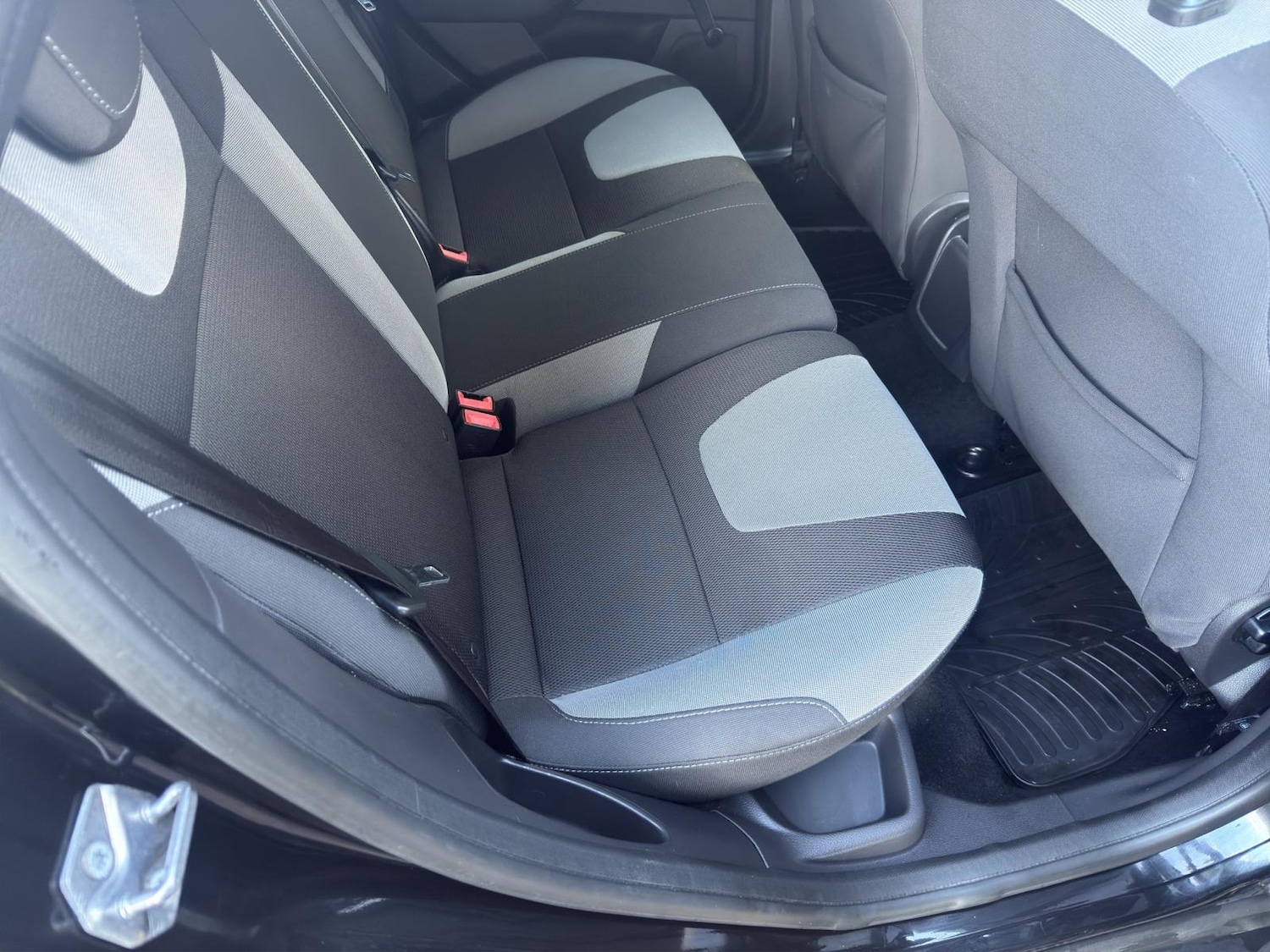 Used Ford Focus 2014 for sale - 76450399: Photo 13