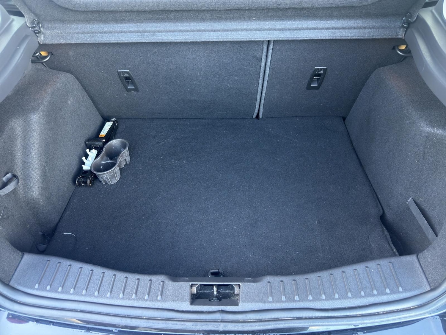 Used Ford Focus 2014 for sale - 76450399: Photo 17