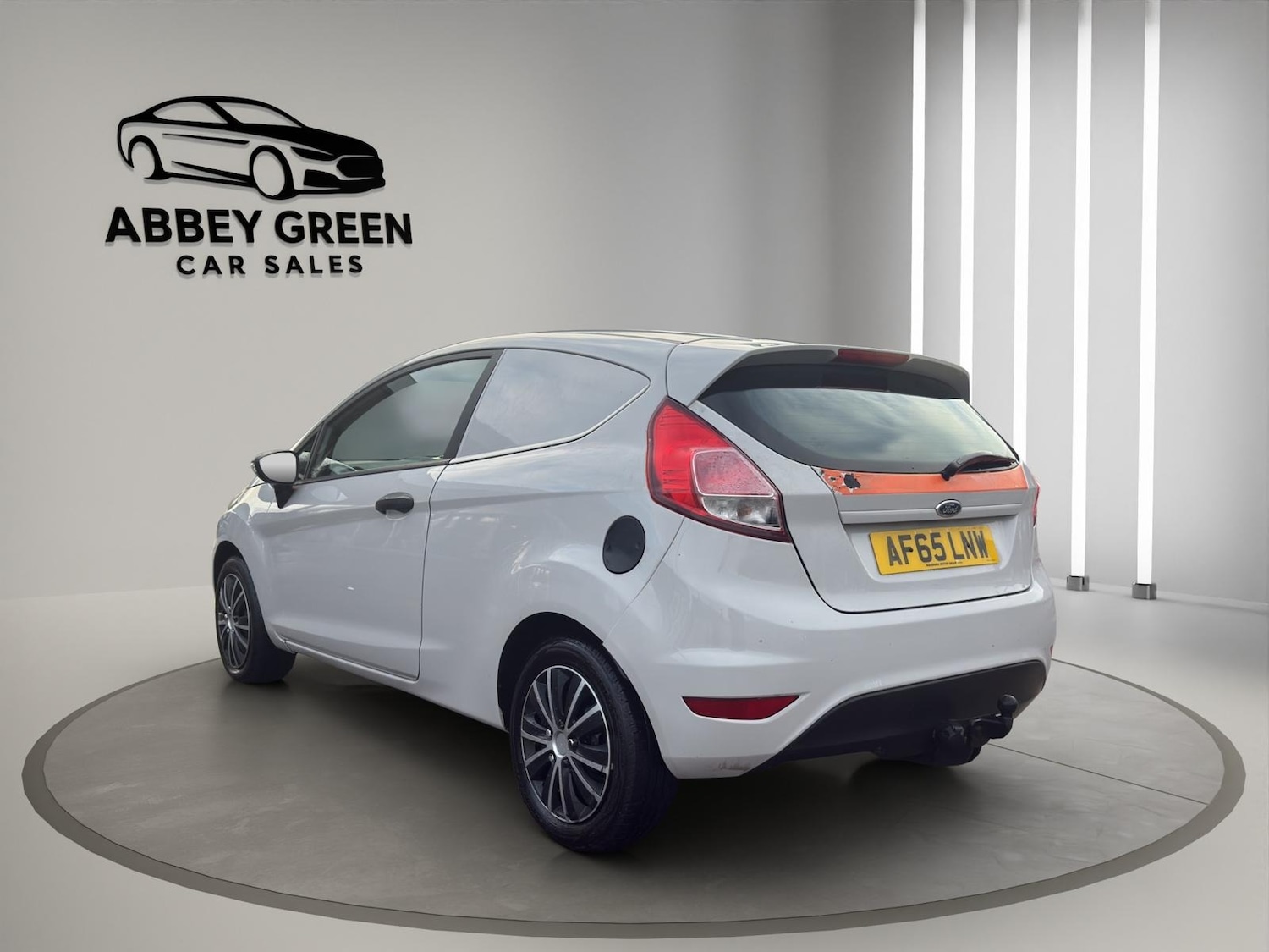 Used Ford Fiesta 2015 for sale - 76638698: Photo 3