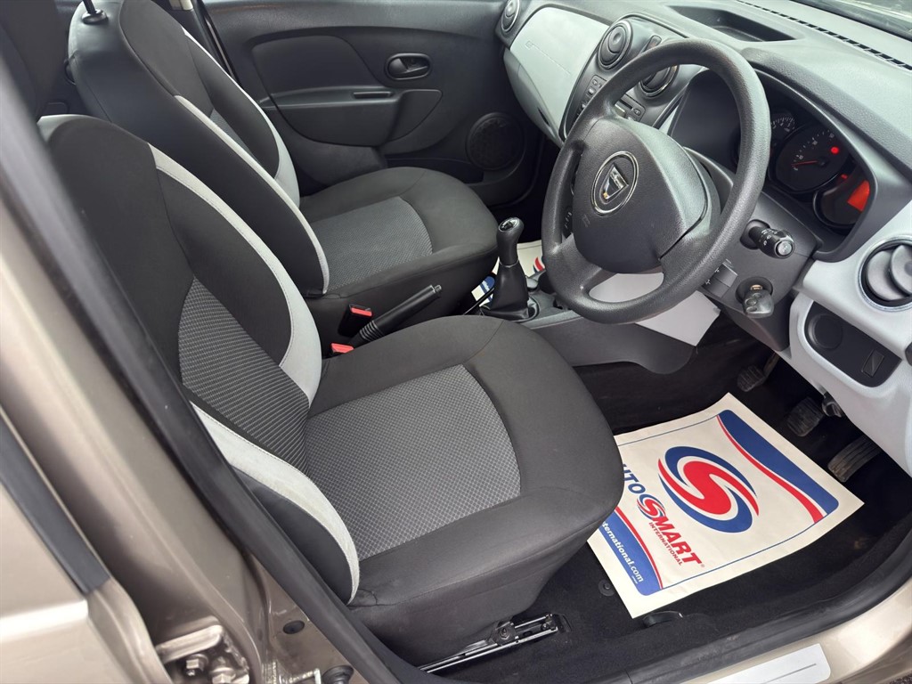 Used Dacia Sandero 2013 for sale - 77945458: Photo 11