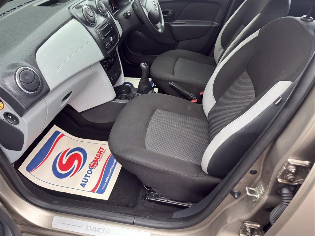 Used Dacia Sandero 2013 for sale - 77945458: Photo 12