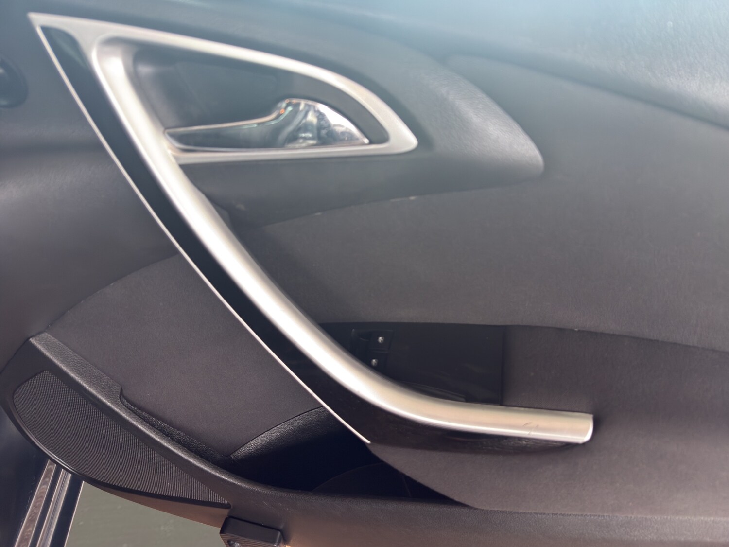 Used Vauxhall ADAM 2013 for sale - 77447651: Photo 12