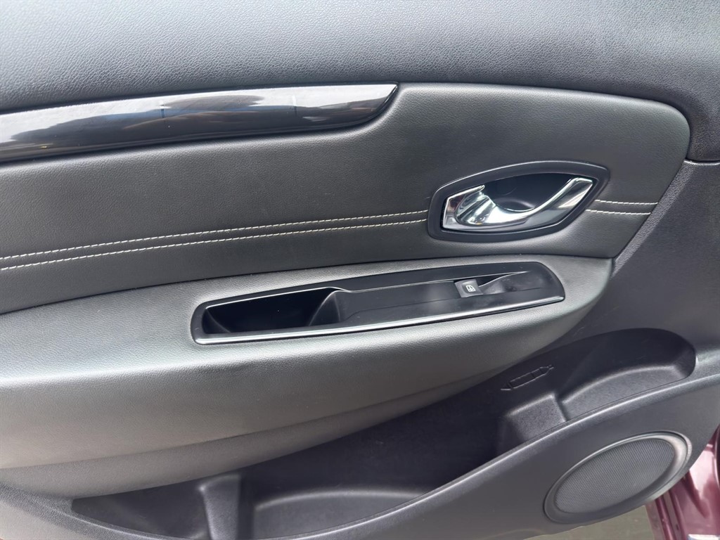 Used Renault Scenic 2013 for sale - 77945464: Photo 16