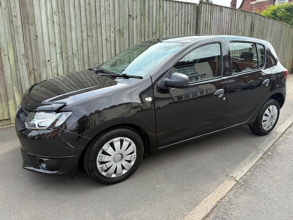 Used Dacia Sandero 2015 for sale - 74900334: Photo 9
