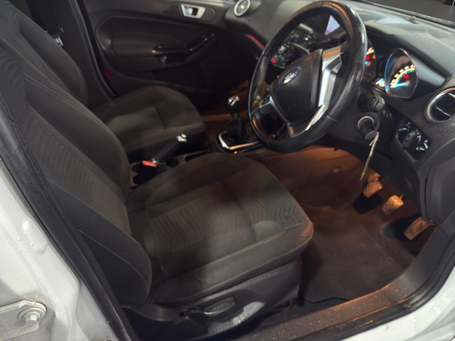 Used Ford Fiesta 2014 for sale - 77179560: Photo 11