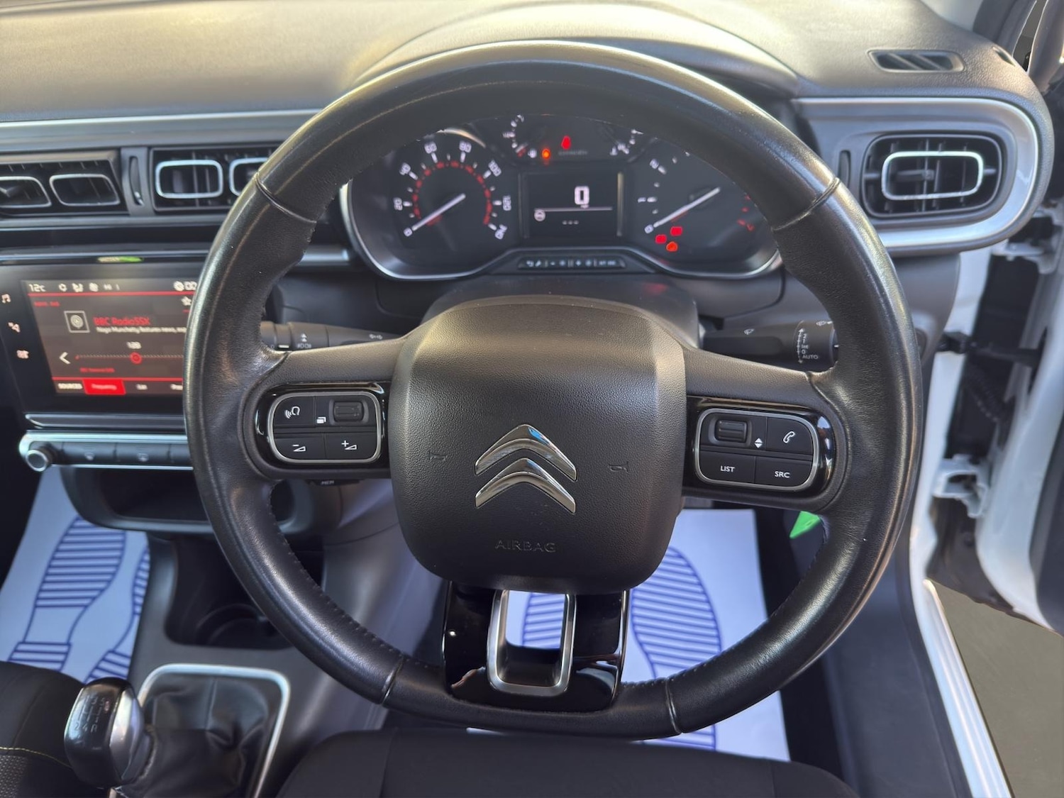 Used Citroen C3 2017 for sale - 76382489: Photo 9