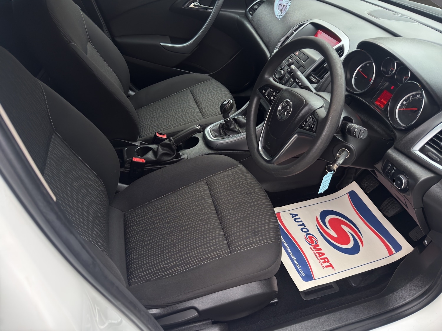 Used Vauxhall Astra 2013 for sale - 77677158: Photo 10