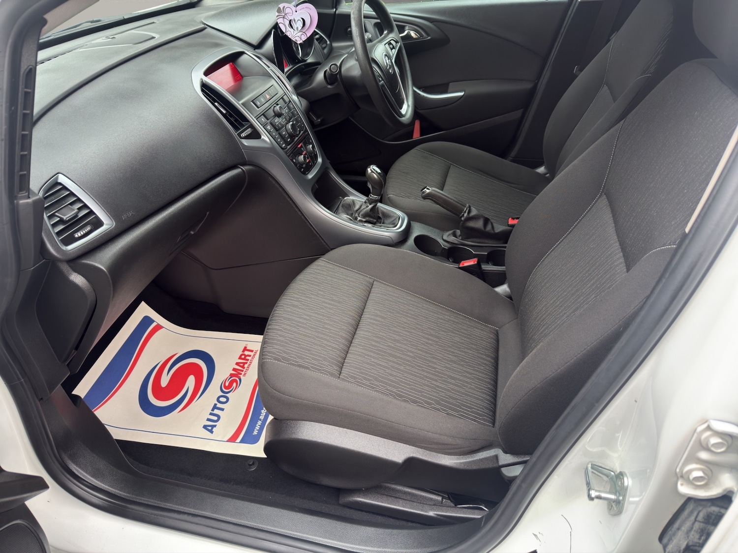 Used Vauxhall Astra 2013 for sale - 77677158: Photo 12