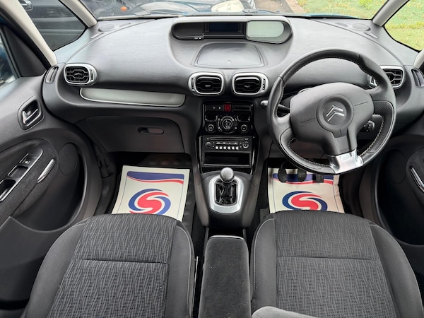 Used Citroen C3 Picasso 2011 for sale - 74900467: Photo 10