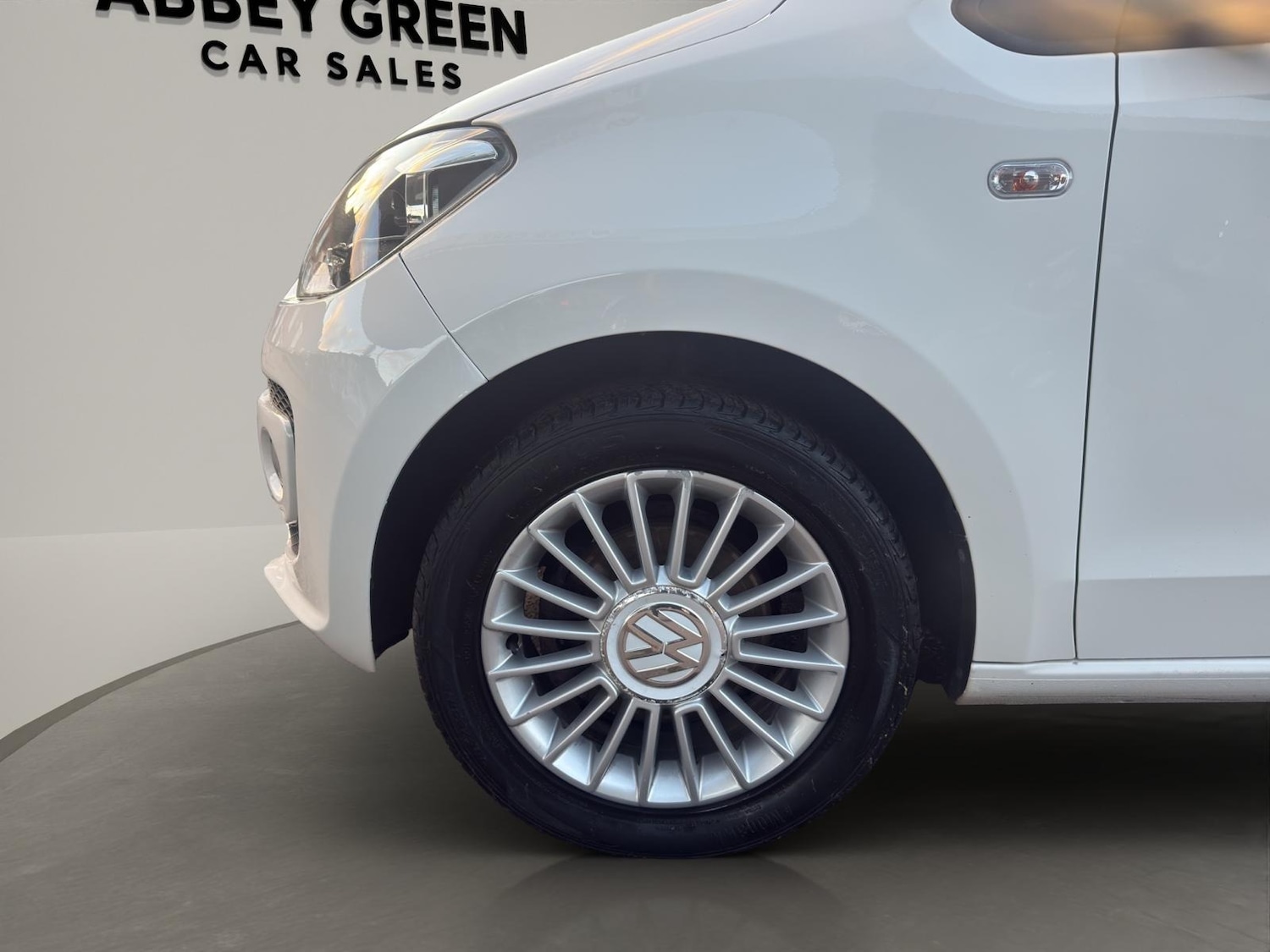 Used Volkswagen up! 2015 for sale - 76673128: Photo 18