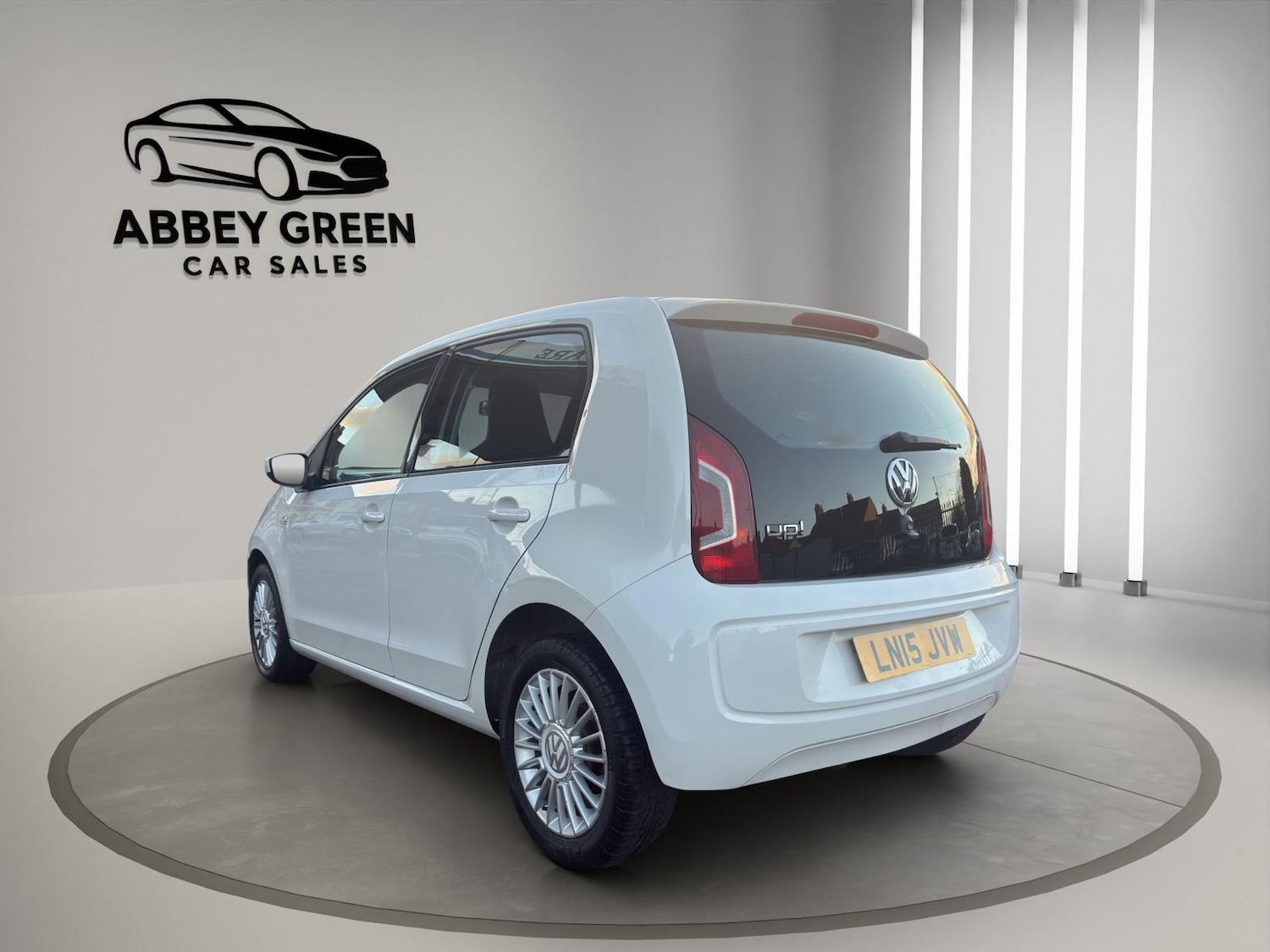 Used Volkswagen up! 2015 for sale - 76673128: Photo 3