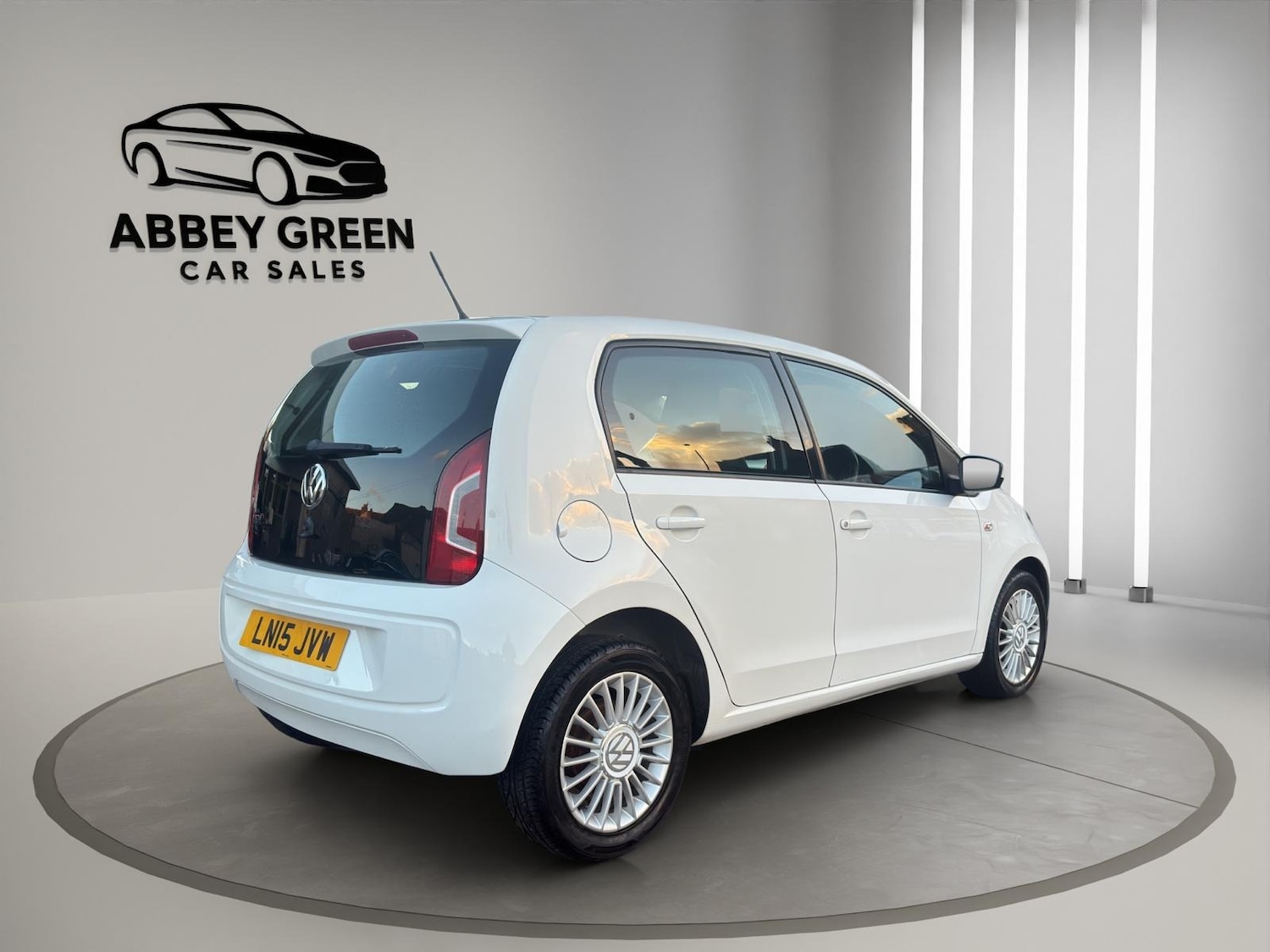 Used Volkswagen up! 2015 for sale - 76673128: Photo 5