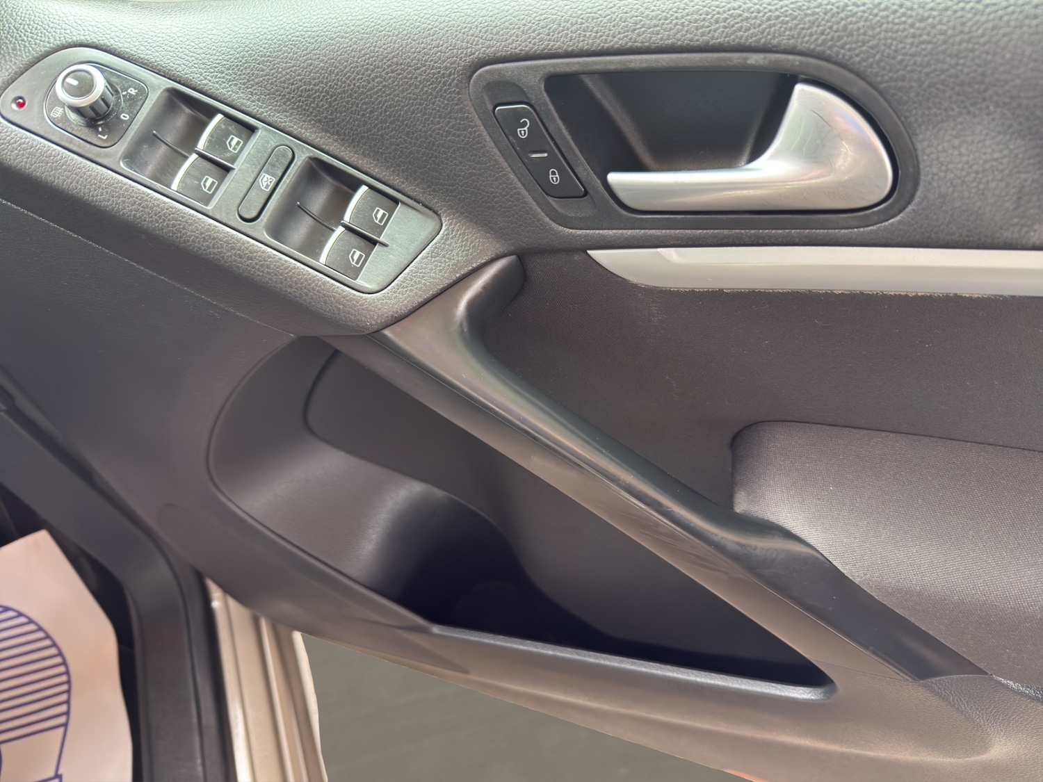 Used Volkswagen Tiguan 2015 for sale - 76352160: Photo 16