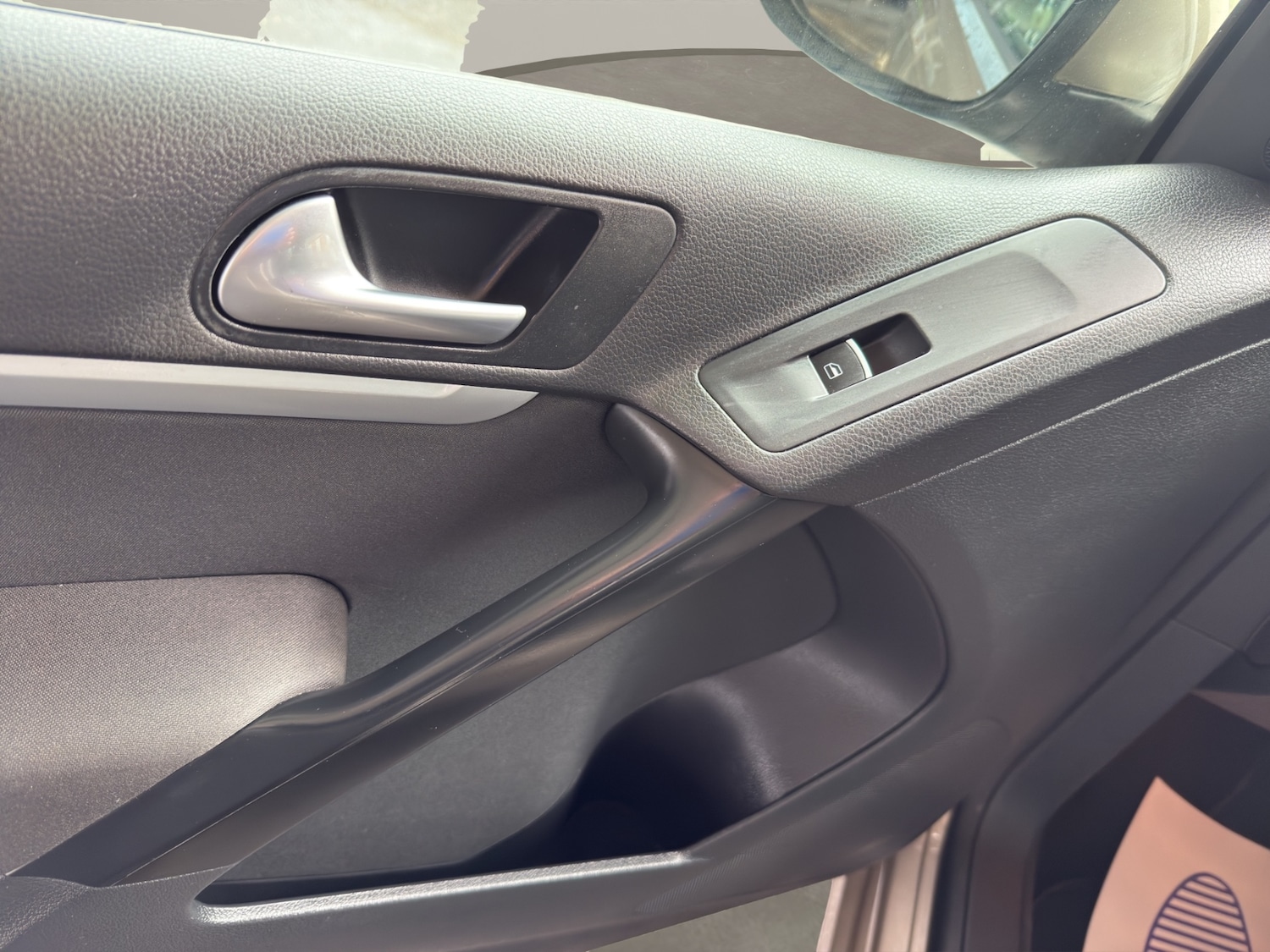 Used Volkswagen Tiguan 2015 for sale - 76352160: Photo 17