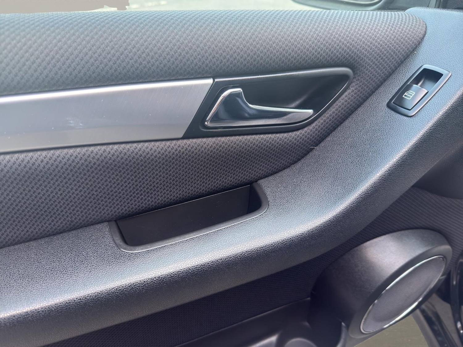 Used Mercedes-Benz A-Class 2010 for sale - 77639397: Photo 16