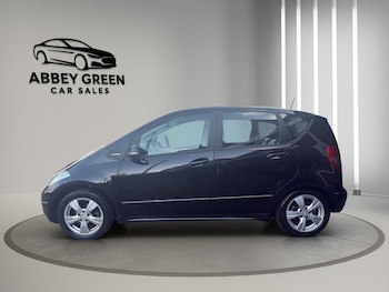 Used Mercedes-Benz A-Class 2010 for sale - 77639397: Photo