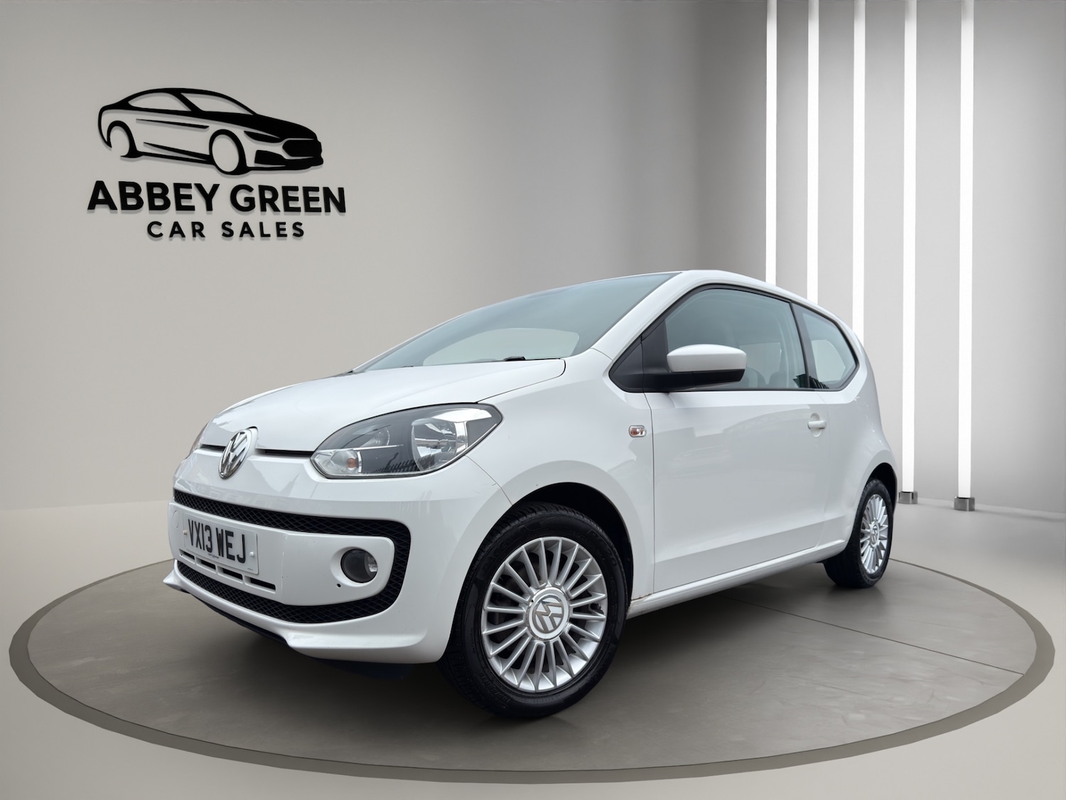 Used Volkswagen up! 2013 for sale - 76219287: Photo 1