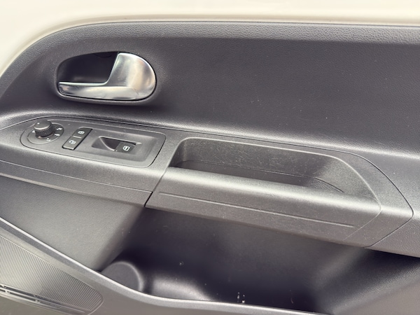 Used Volkswagen up! 2013 for sale - 76219287: Photo 15