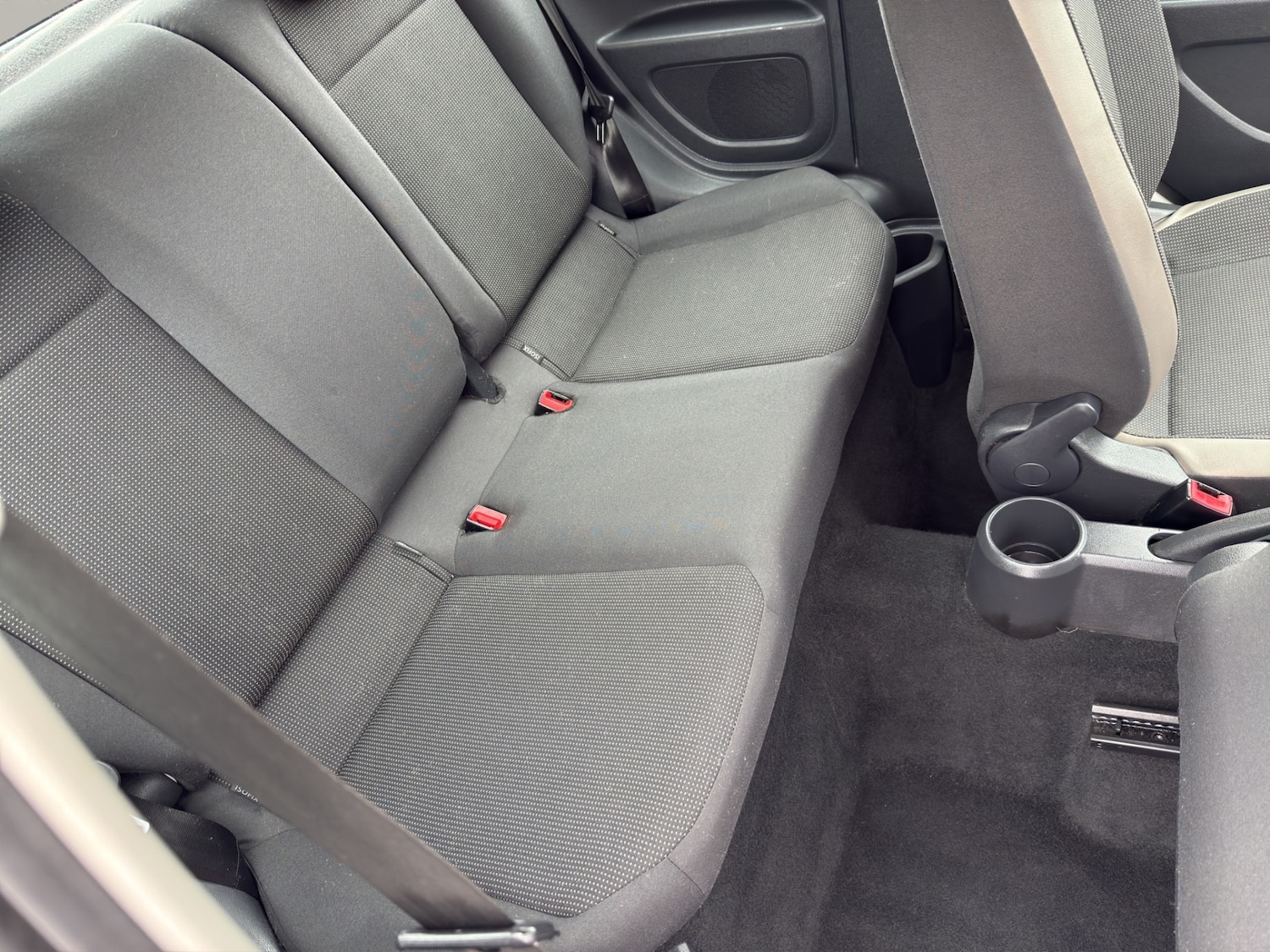 Used Volkswagen up! 2013 for sale - 76219287: Photo 16