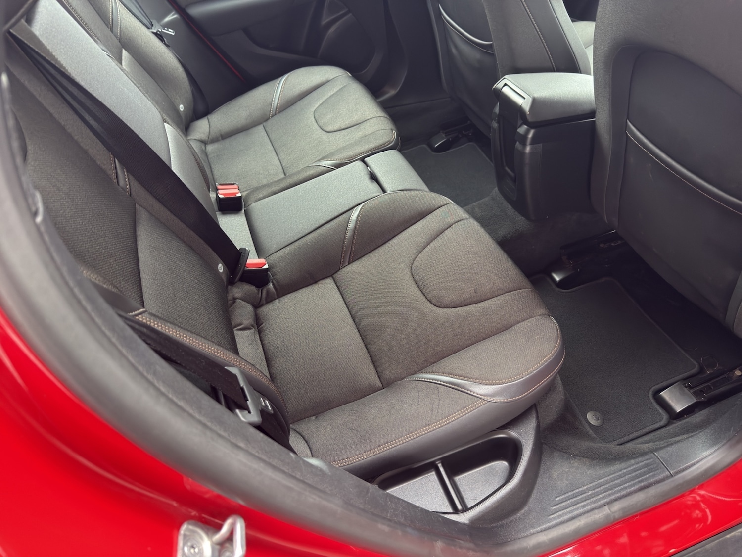 Used Volvo V40 2018 for sale - 76207374: Photo 15