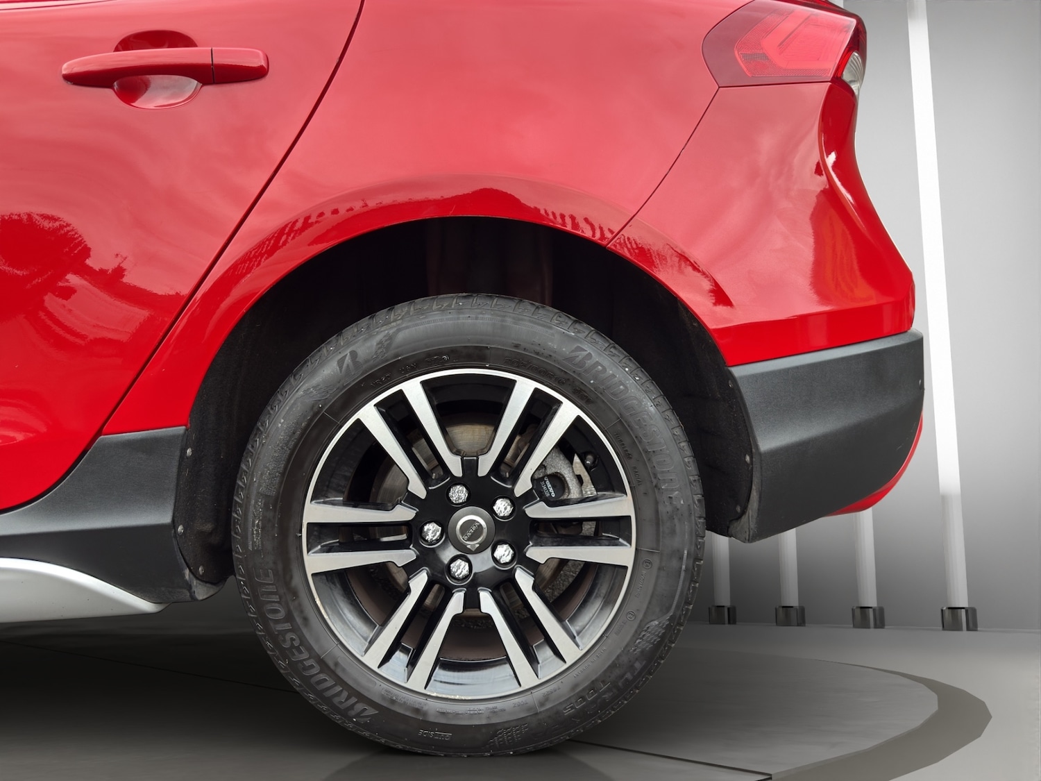 Used Volvo V40 2018 for sale - 76207374: Photo 21