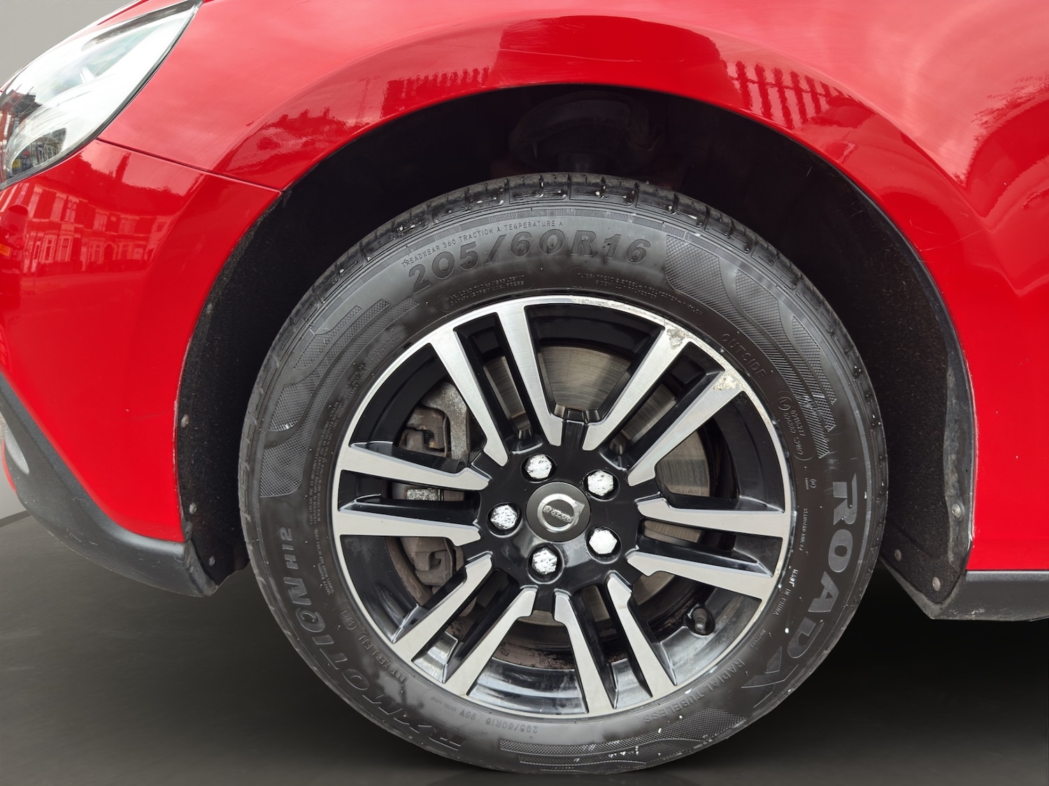 Used Volvo V40 2018 for sale - 76207374: Photo 22