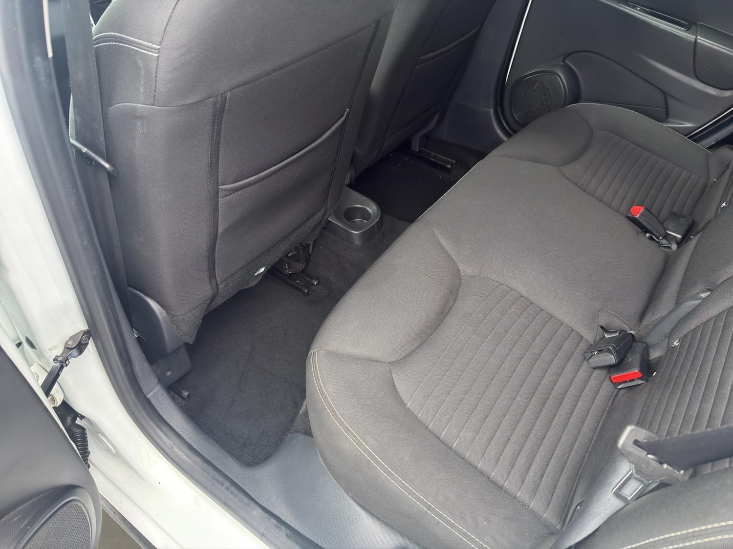 Used Renault Clio 2014 for sale - 77364044: Photo 15