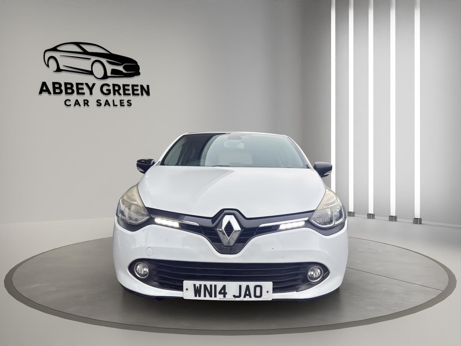 Used Renault Clio 2014 for sale - 77364044: Photo 2