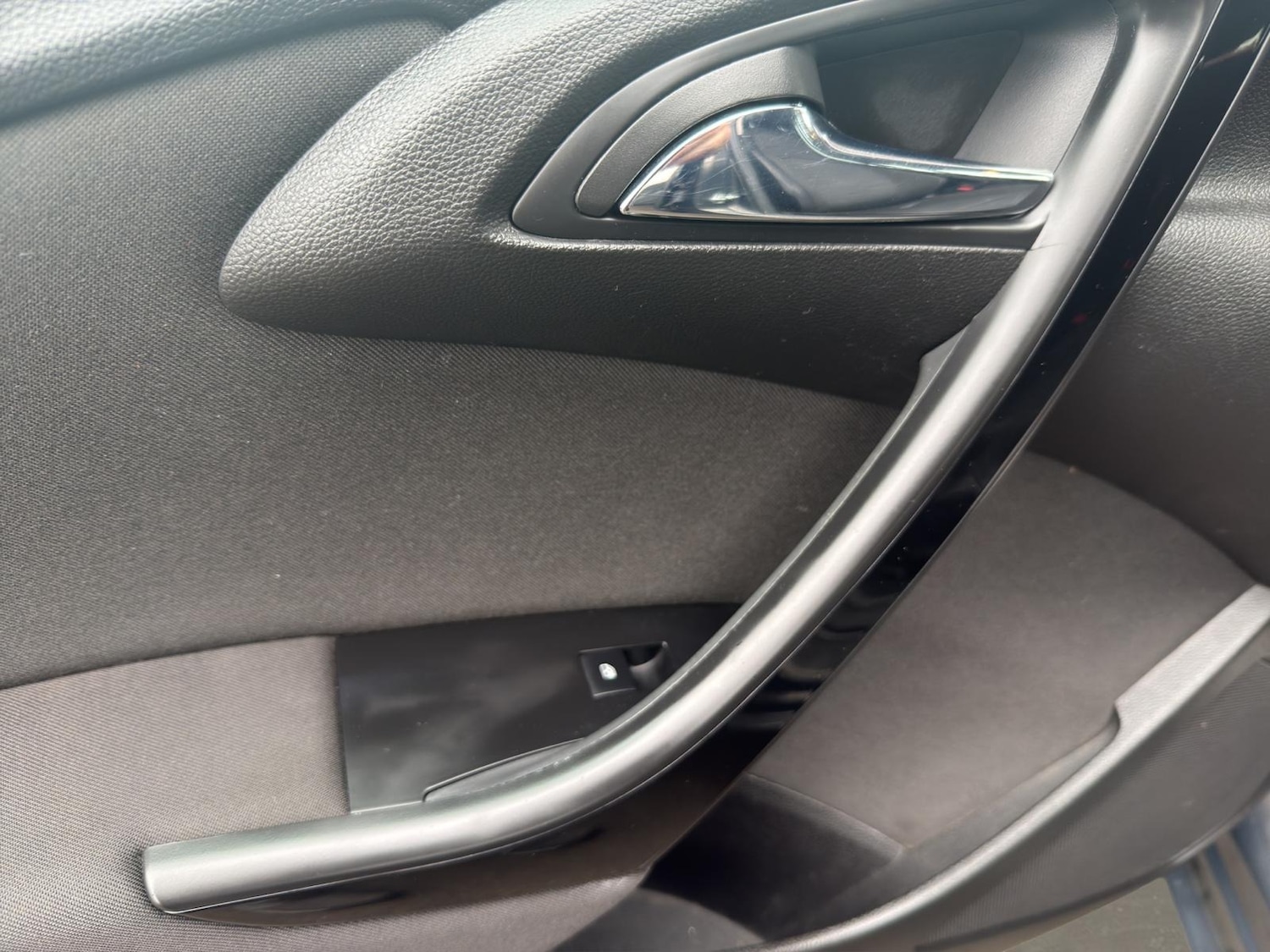 Used Vauxhall Astra 2015 for sale - 77640064: Photo 15