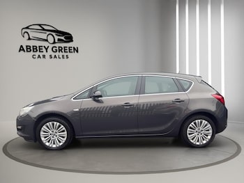 Used Vauxhall Astra 2015 for sale - 77640064: Photo