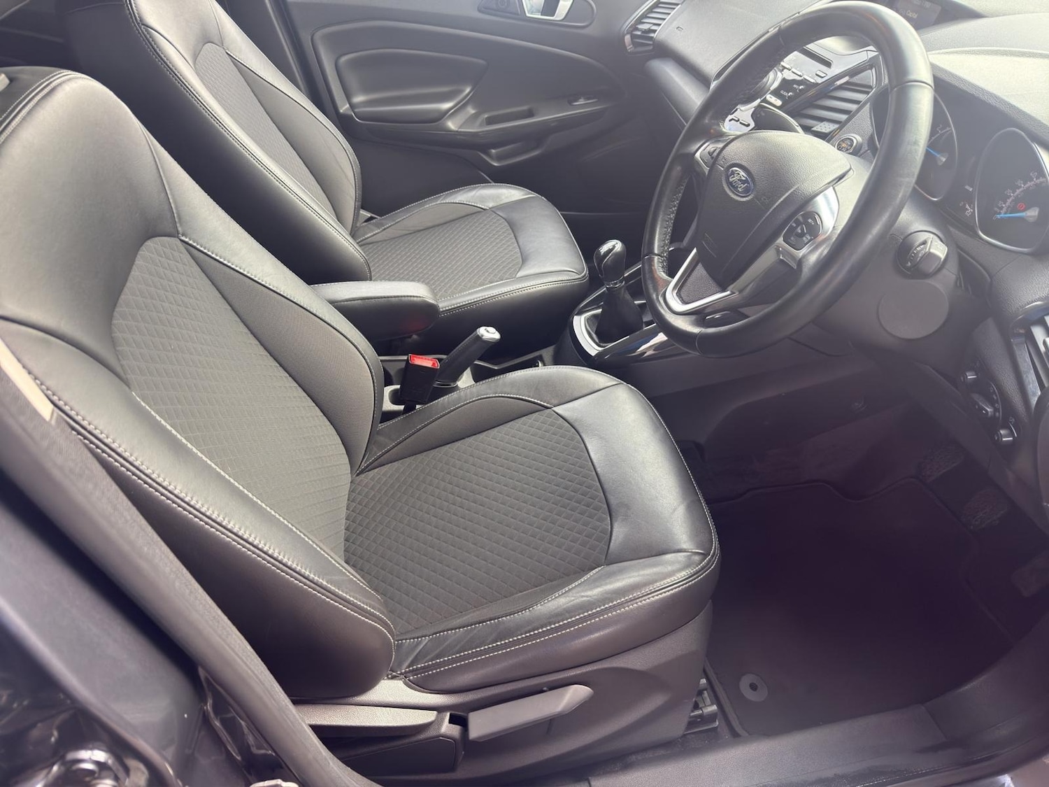 Used Ford Ecosport 2016 for sale - 77258659: Photo 11