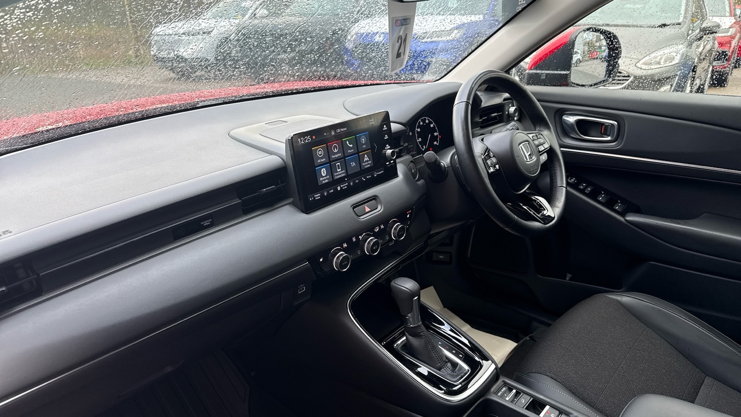 Used Honda HR-V 2022 for sale - 77380584: Photo 2