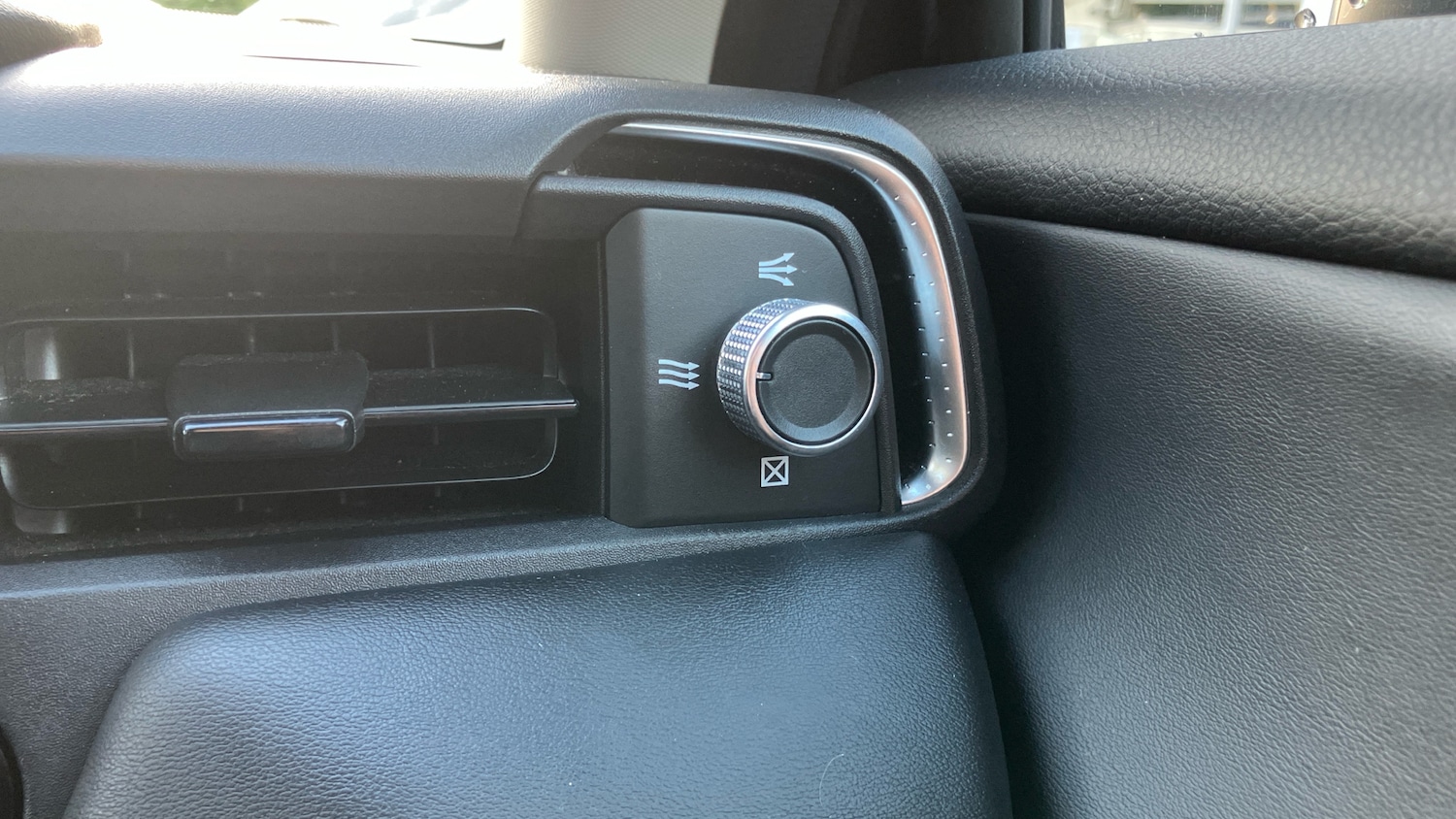 Used Honda HR-V 2024 for sale - 76401925: Photo 29