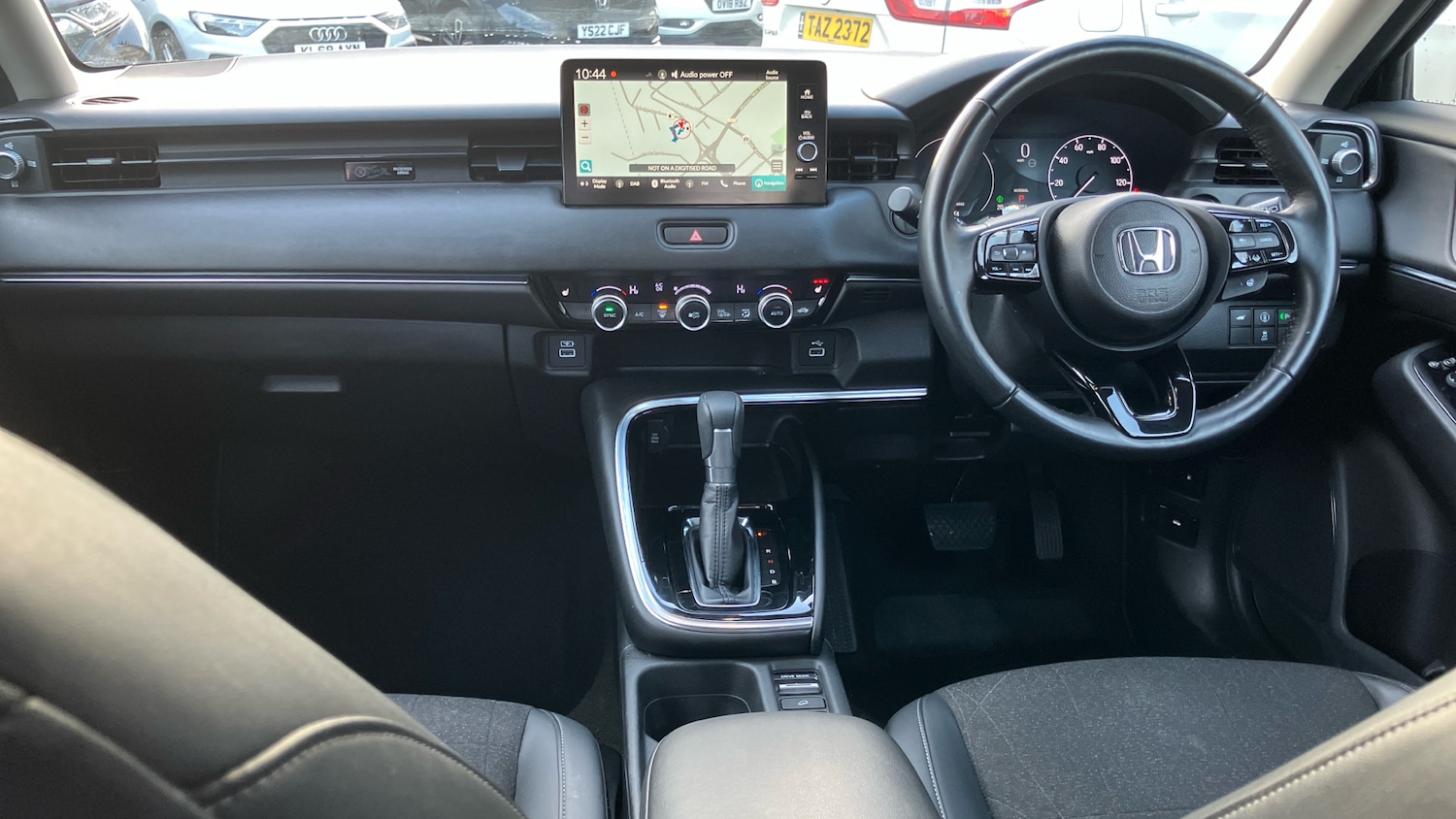 Used Honda HR-V 2024 for sale - 76401925: Photo 4