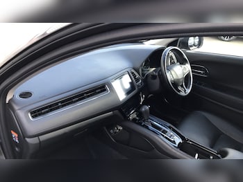 Used Honda HR-V 2020 for sale - 78296711: Photo