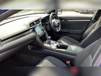 Used Honda Civic 2020 for sale - 75532885: Photo