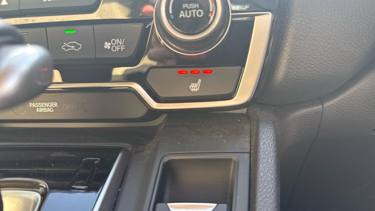 Used Honda CR-V 2020 for sale - 76530999: Photo 25