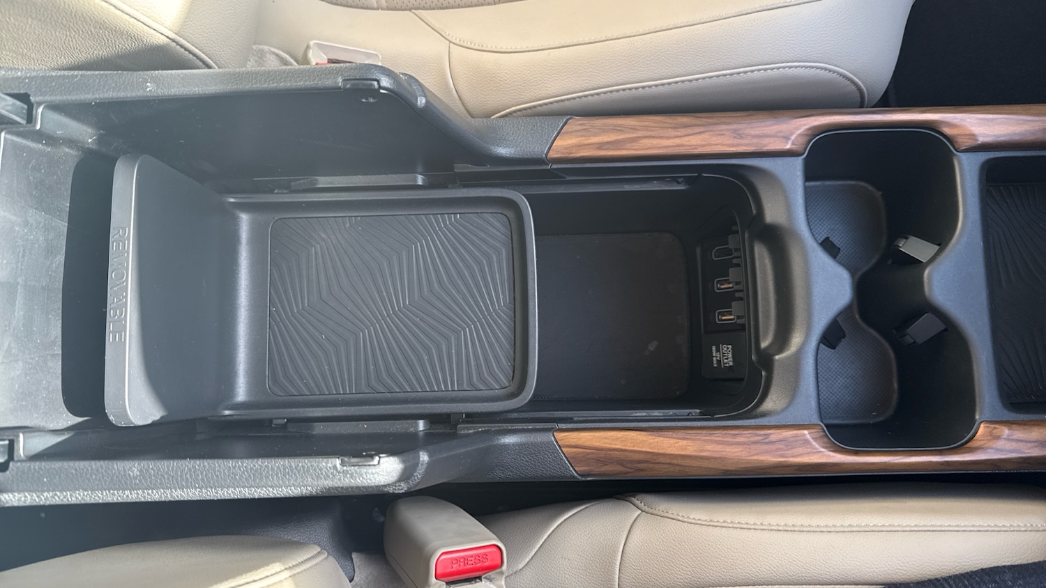 Used Honda CR-V 2020 for sale - 76530999: Photo 29