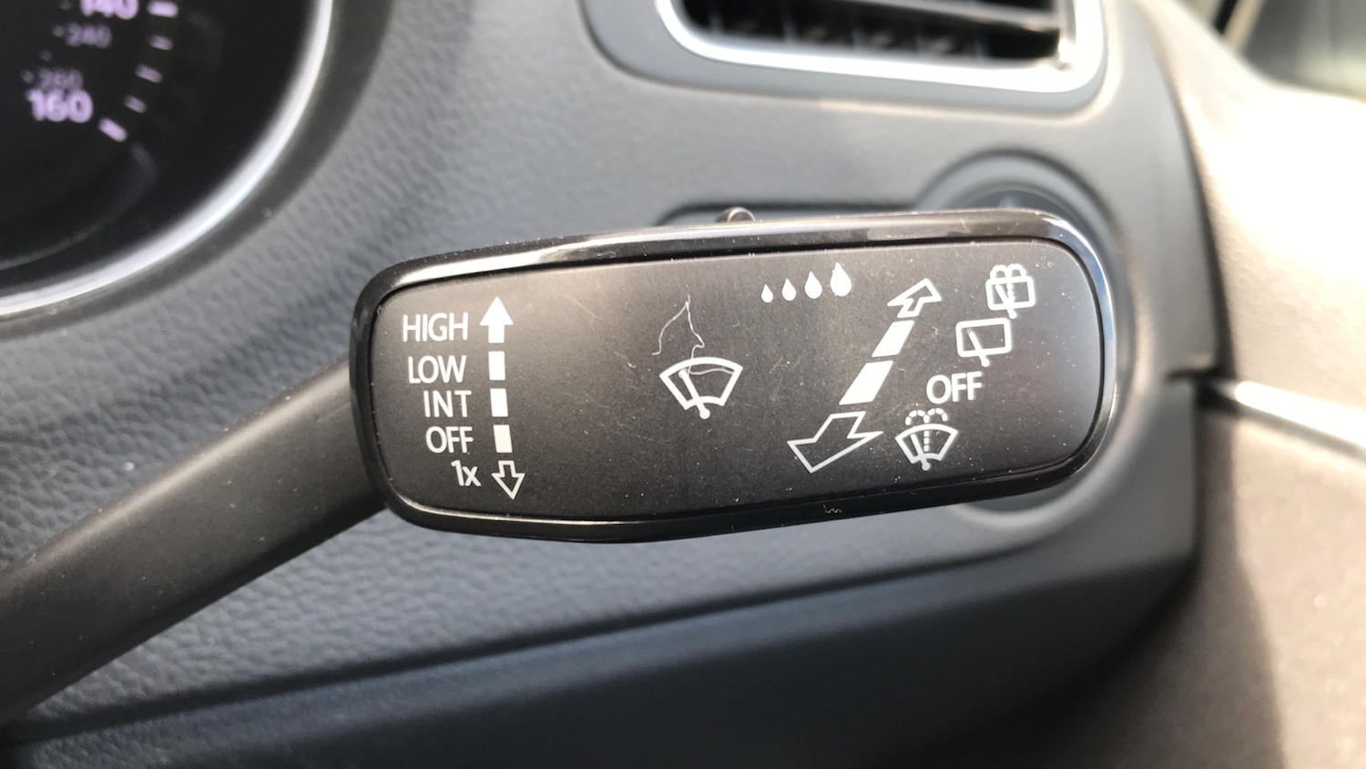 Used Volkswagen Polo 2018 for sale - 78025890: Photo 31