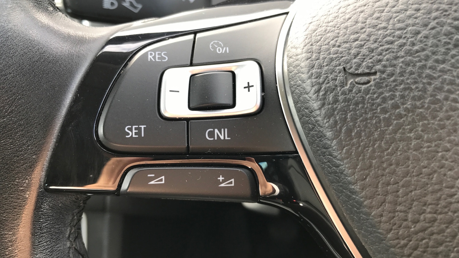 Used Volkswagen Polo 2018 for sale - 78025890: Photo 34