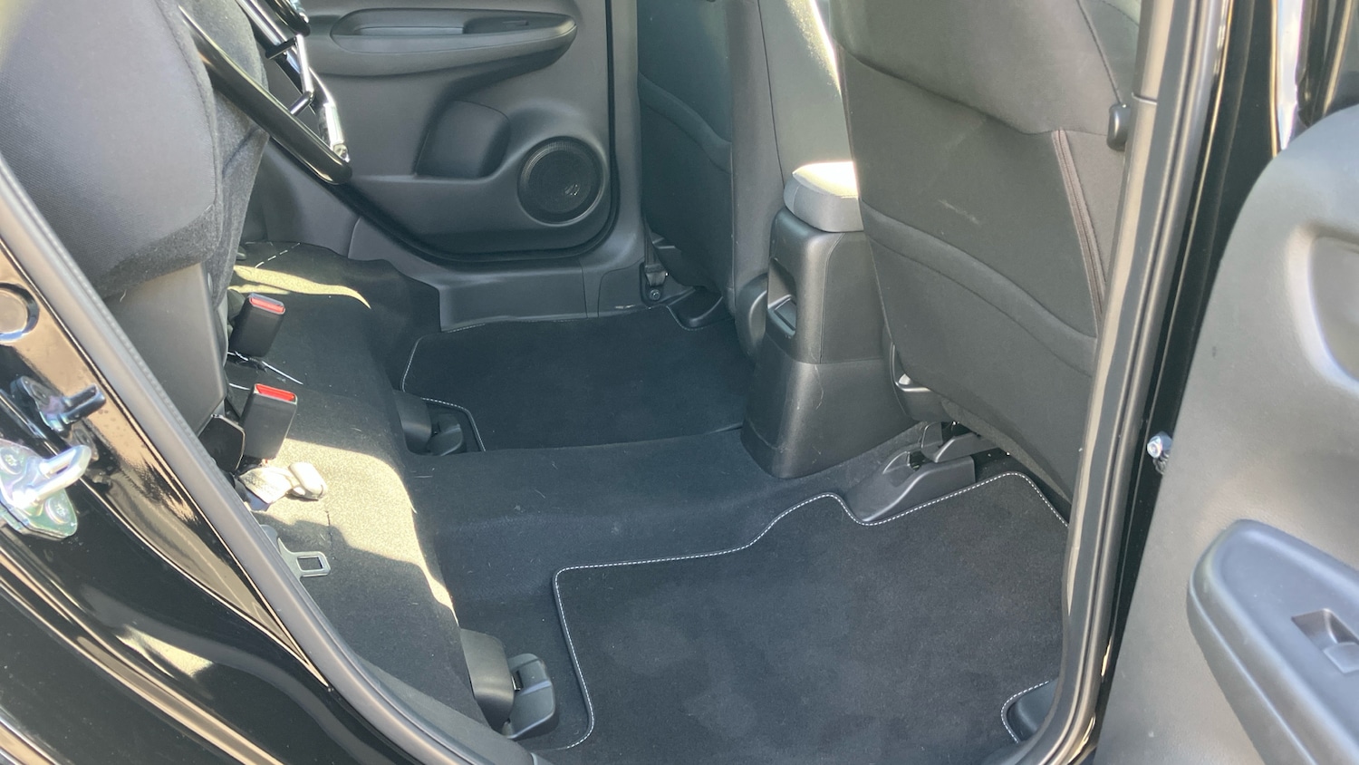 Used Honda Jazz 2023 for sale - 75948172: Photo 45