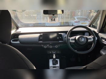 Used Honda Jazz 2023 for sale - 75948172: Photo