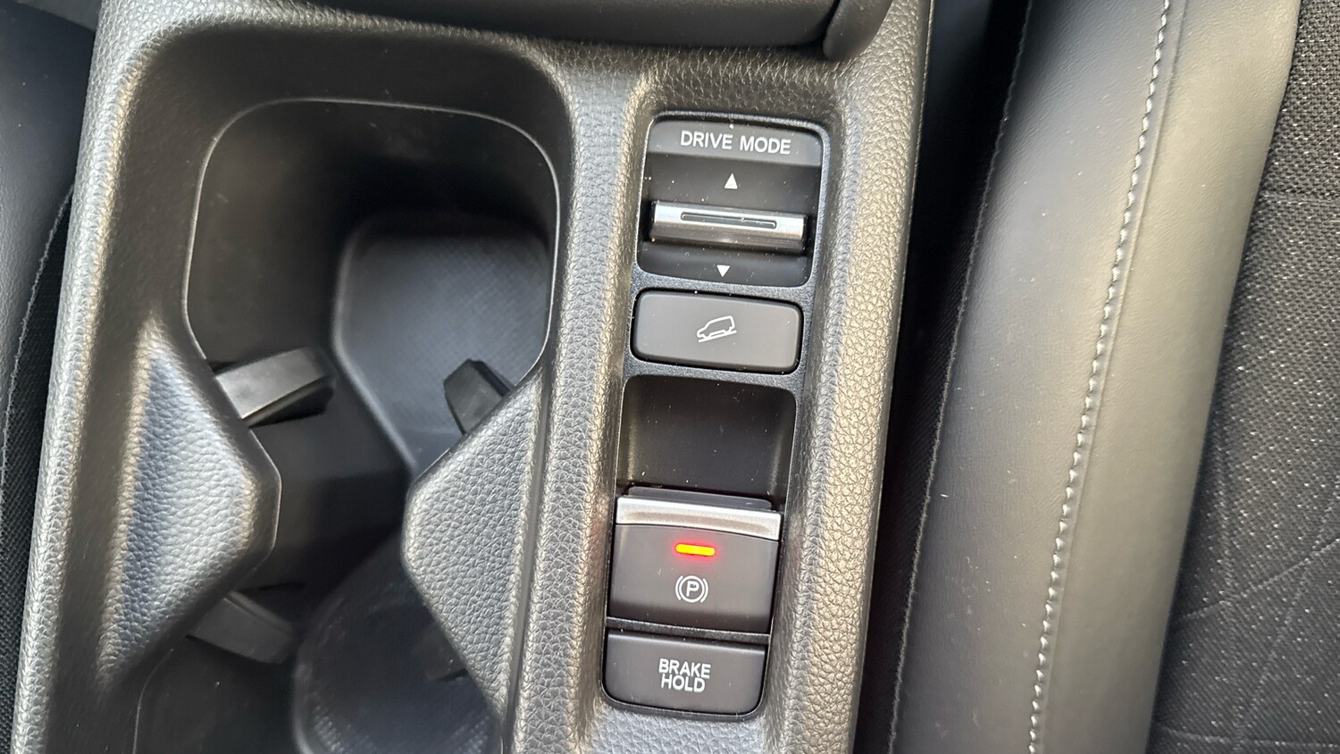 Used Honda HR-V 2022 for sale - 76547581: Photo 25