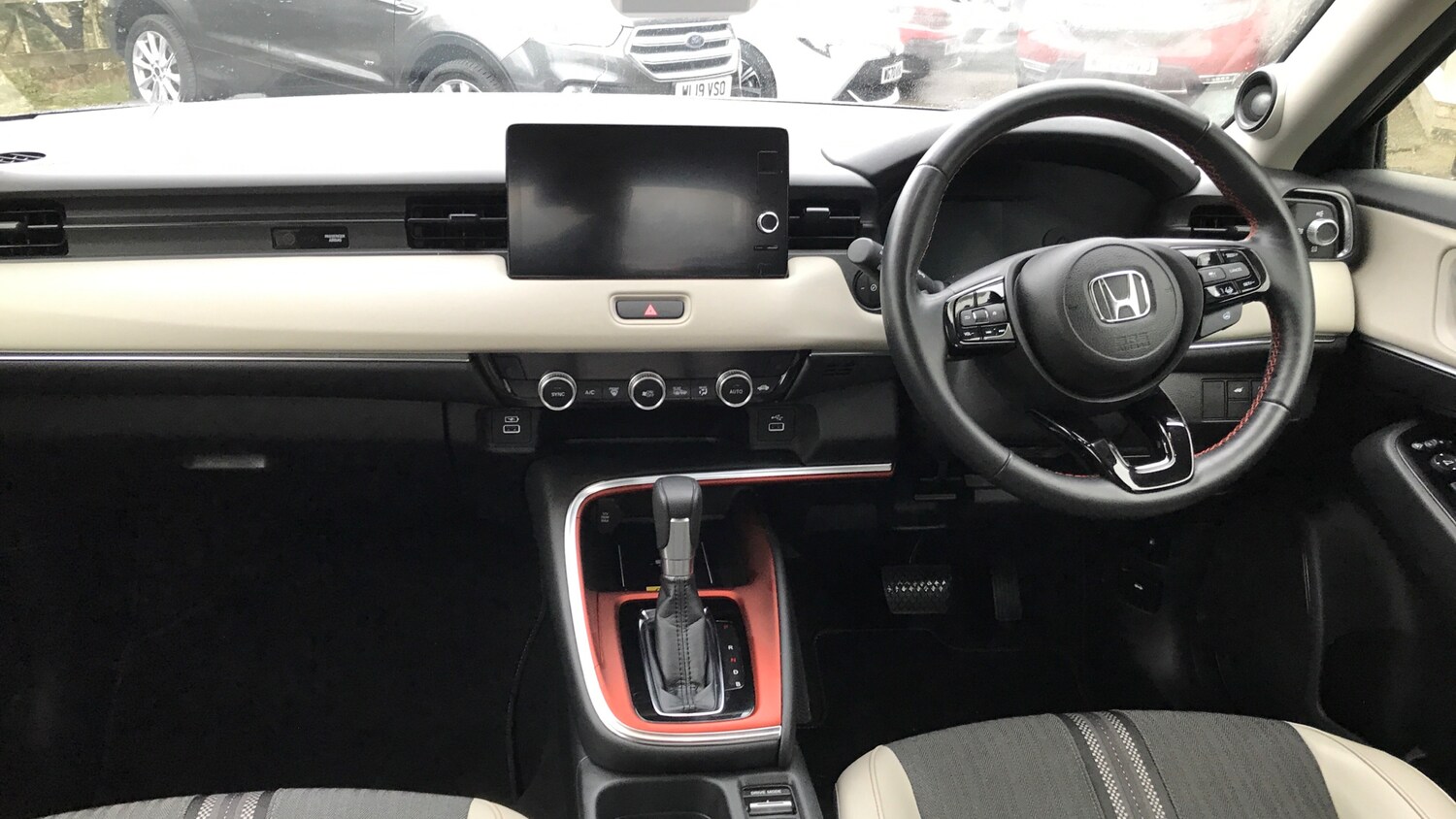 Used Honda HR-V 2022 for sale - 77962155: Photo 4