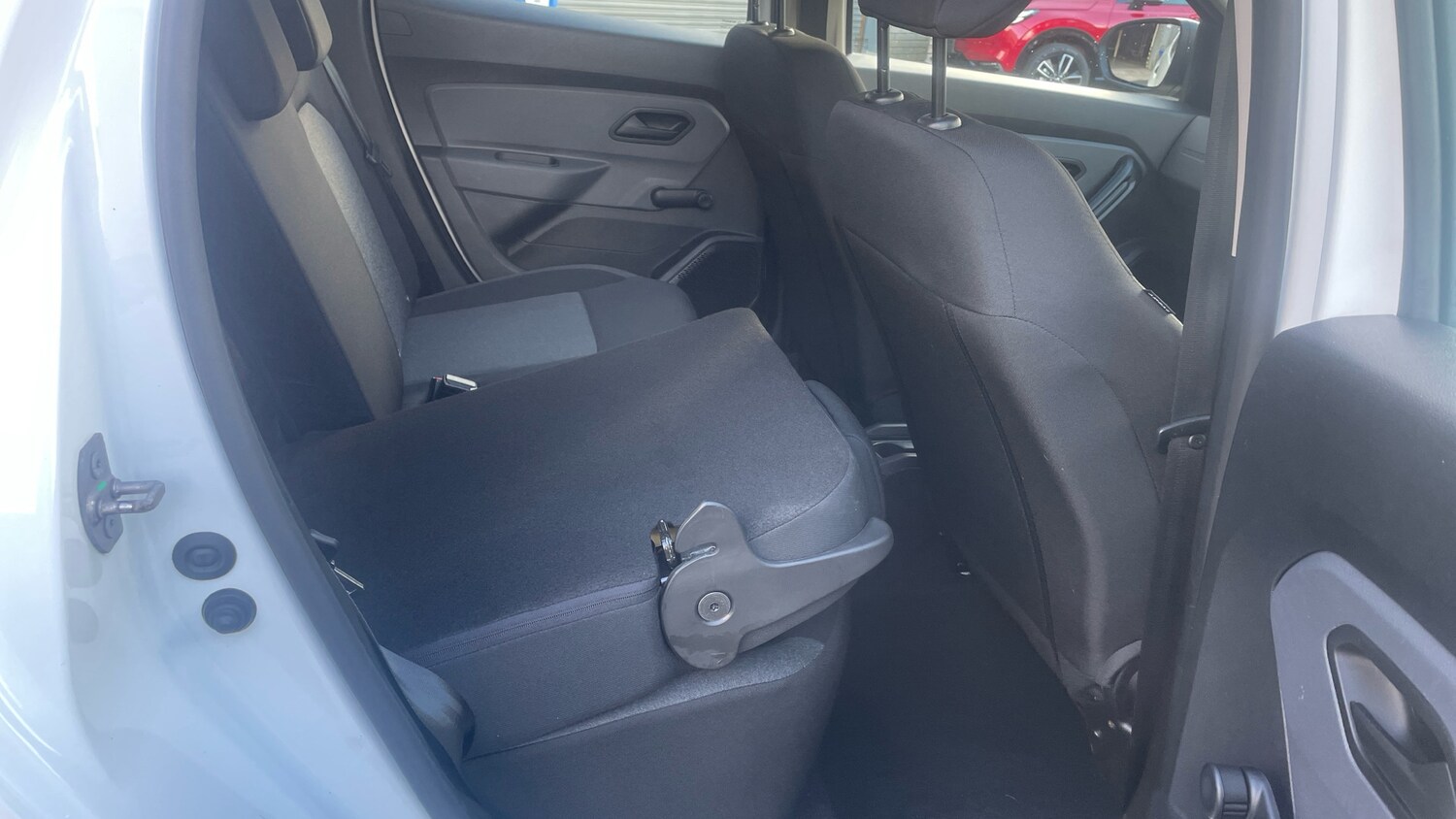 Used Dacia Duster 2022 for sale - 76133980: Photo 39