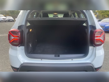 Used Dacia Duster 2022 for sale - 76133980: Photo