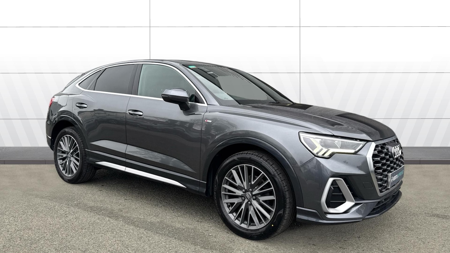 Used Audi Q3 2019 for sale - 77350299: Photo 1