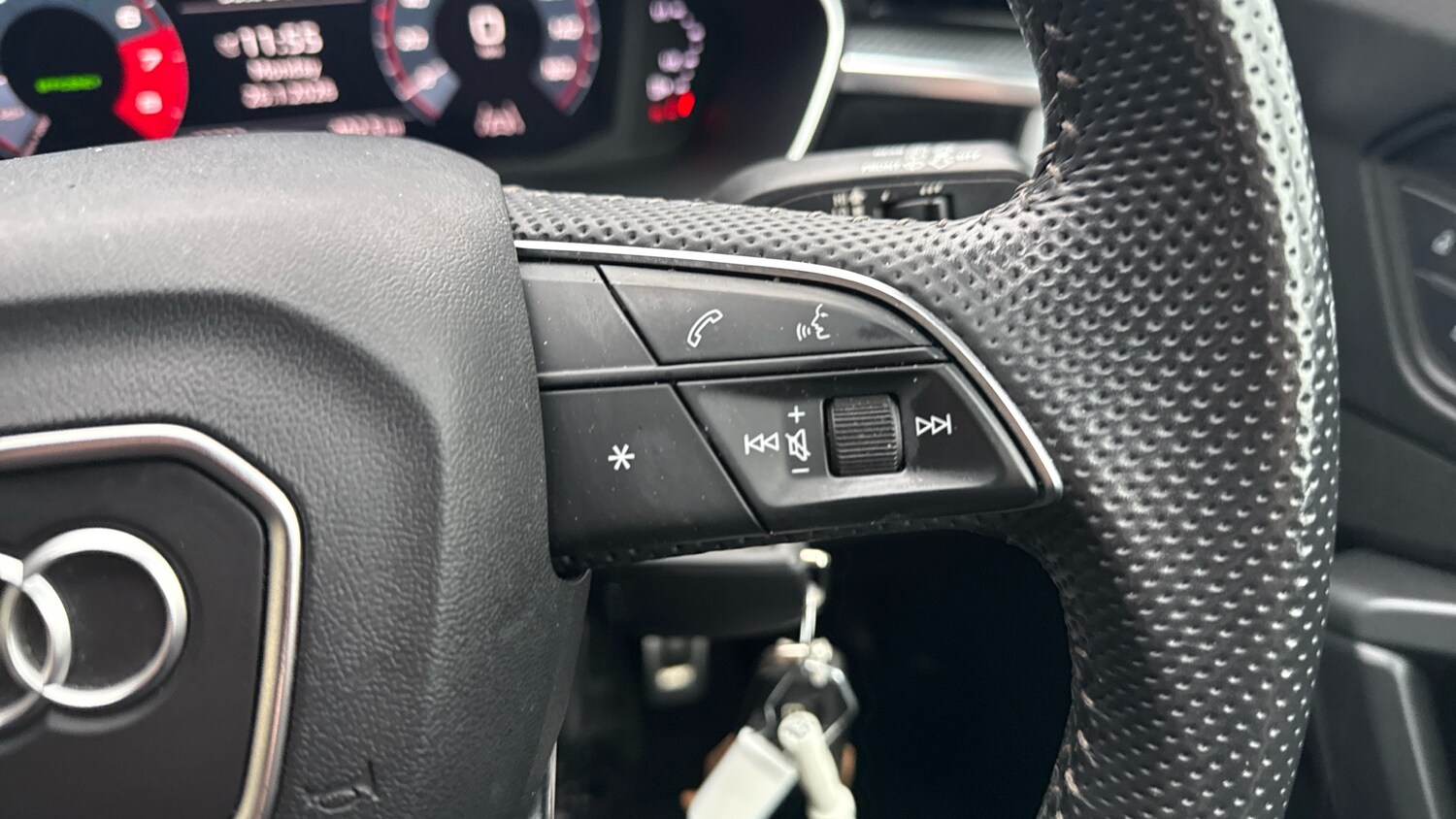 Used Audi Q3 2019 for sale - 77350299: Photo 23