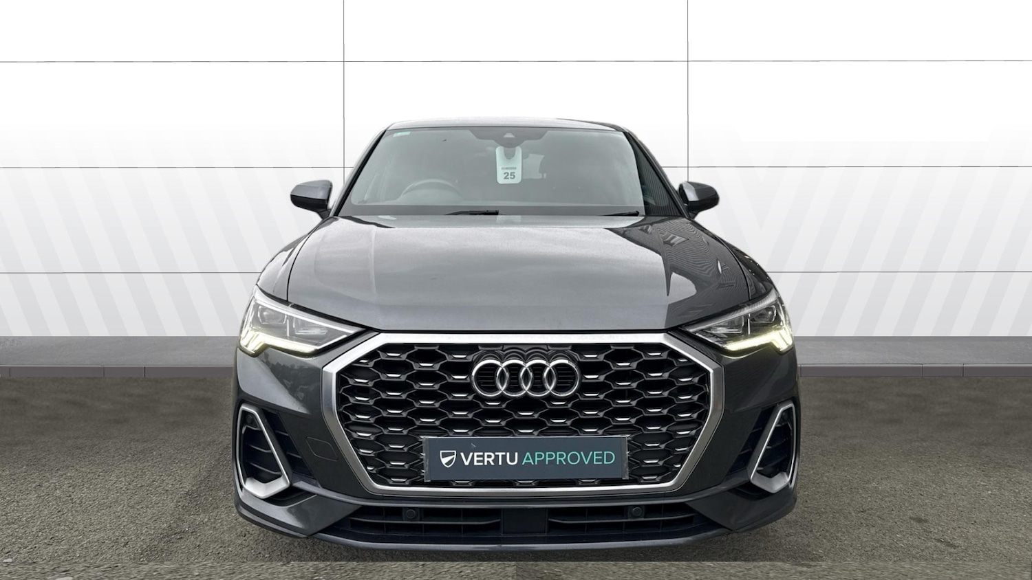 Used Audi Q3 2019 for sale - 77350299: Photo 3