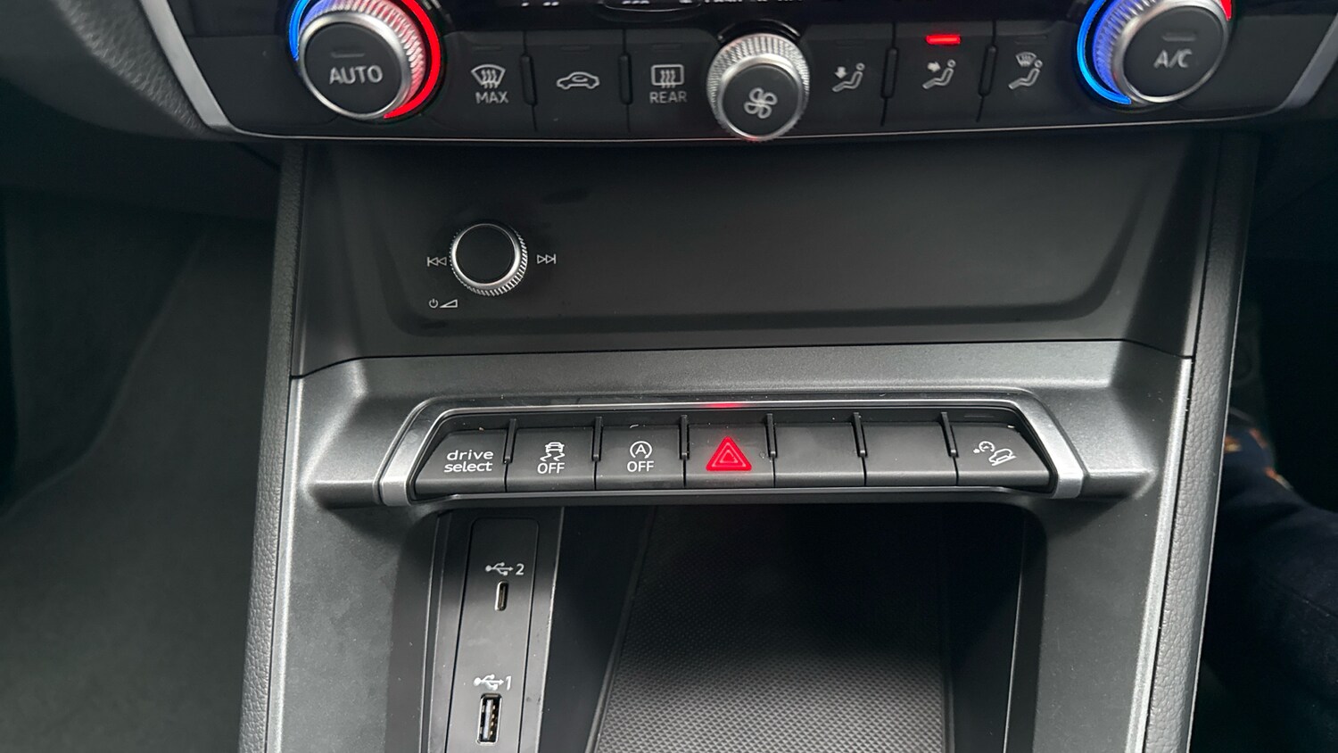 Used Audi Q3 2019 for sale - 77350299: Photo 31